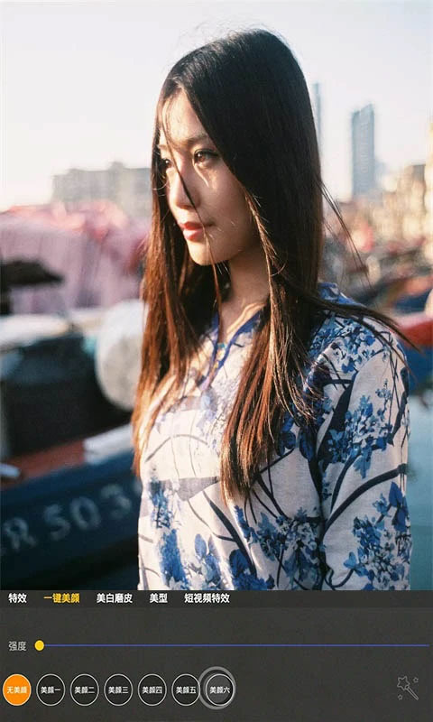 自拍玩图照相机app